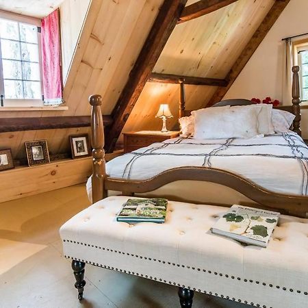 La Maison Ancestrale Guerard Saint-Laurent-de-l'ile d'Orleans Eksteriør billede