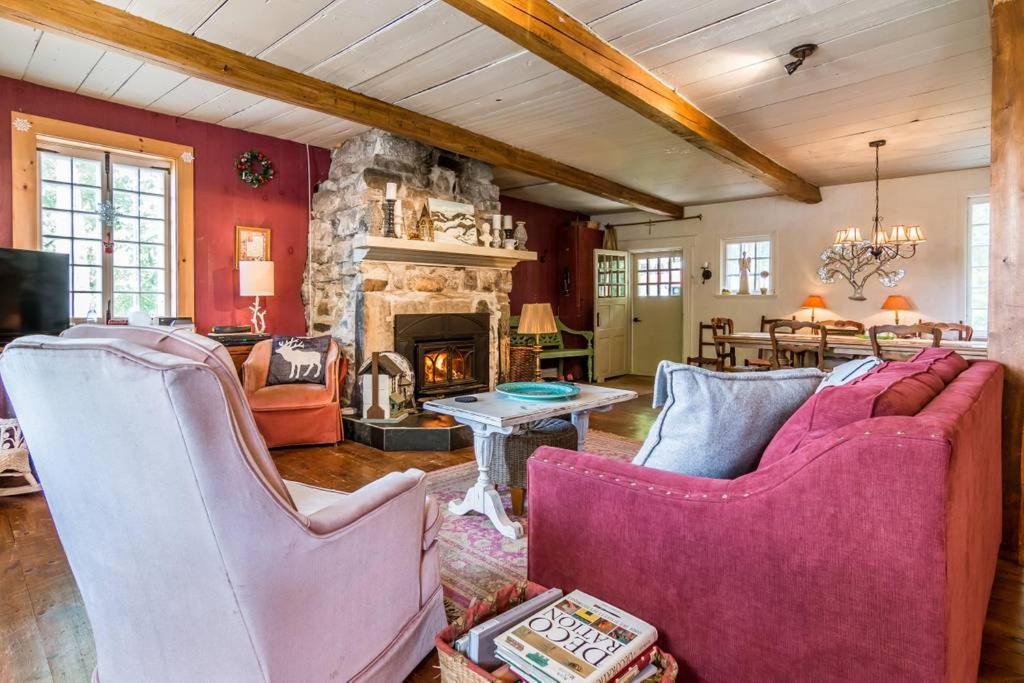 La Maison Ancestrale Guerard Saint-Laurent-de-l'ile d'Orleans Eksteriør billede