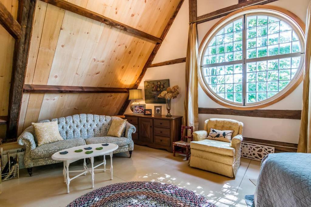 La Maison Ancestrale Guerard Saint-Laurent-de-l'ile d'Orleans Eksteriør billede