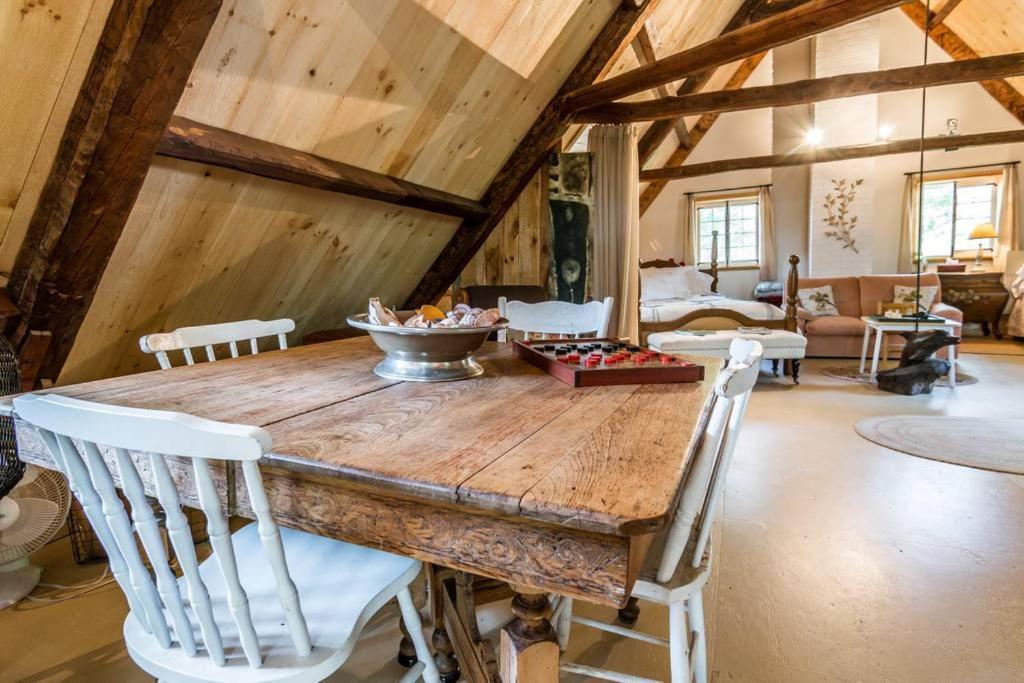 La Maison Ancestrale Guerard Saint-Laurent-de-l'ile d'Orleans Eksteriør billede